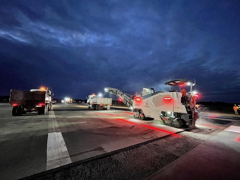 Invercargill Airport runway reseal  Invercargill Airport runway reseal