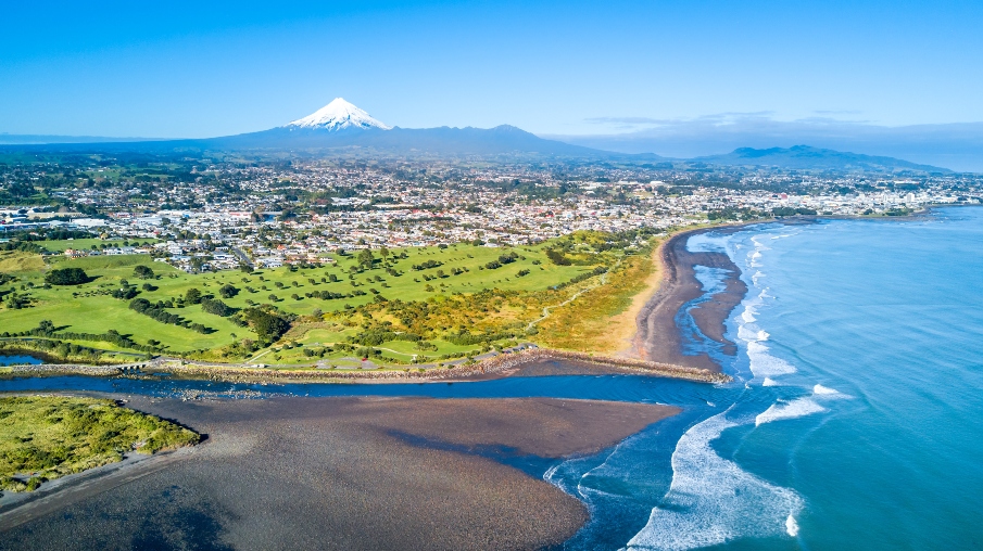 Downer awarded new NZ$600 million (~AUD$540 million) electricity field services contract by Powerco Downer awarded new NZ$600 million (~AUD$540 million) electricity field services contract by Powerco